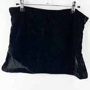 ✅ FREE PEOPLE Annalise Velvet Mini Skirt‎ BLACK SIZE 6